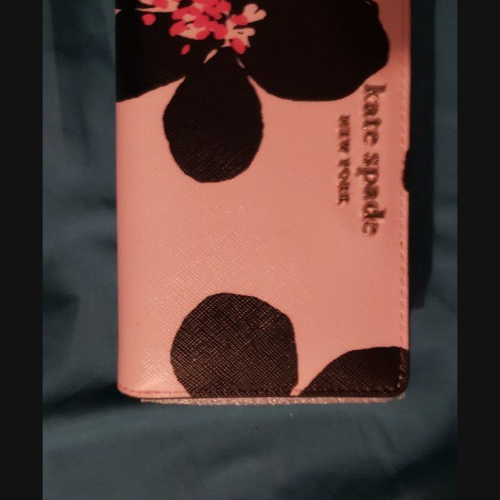Purses and wallets - Picture 3 of 10